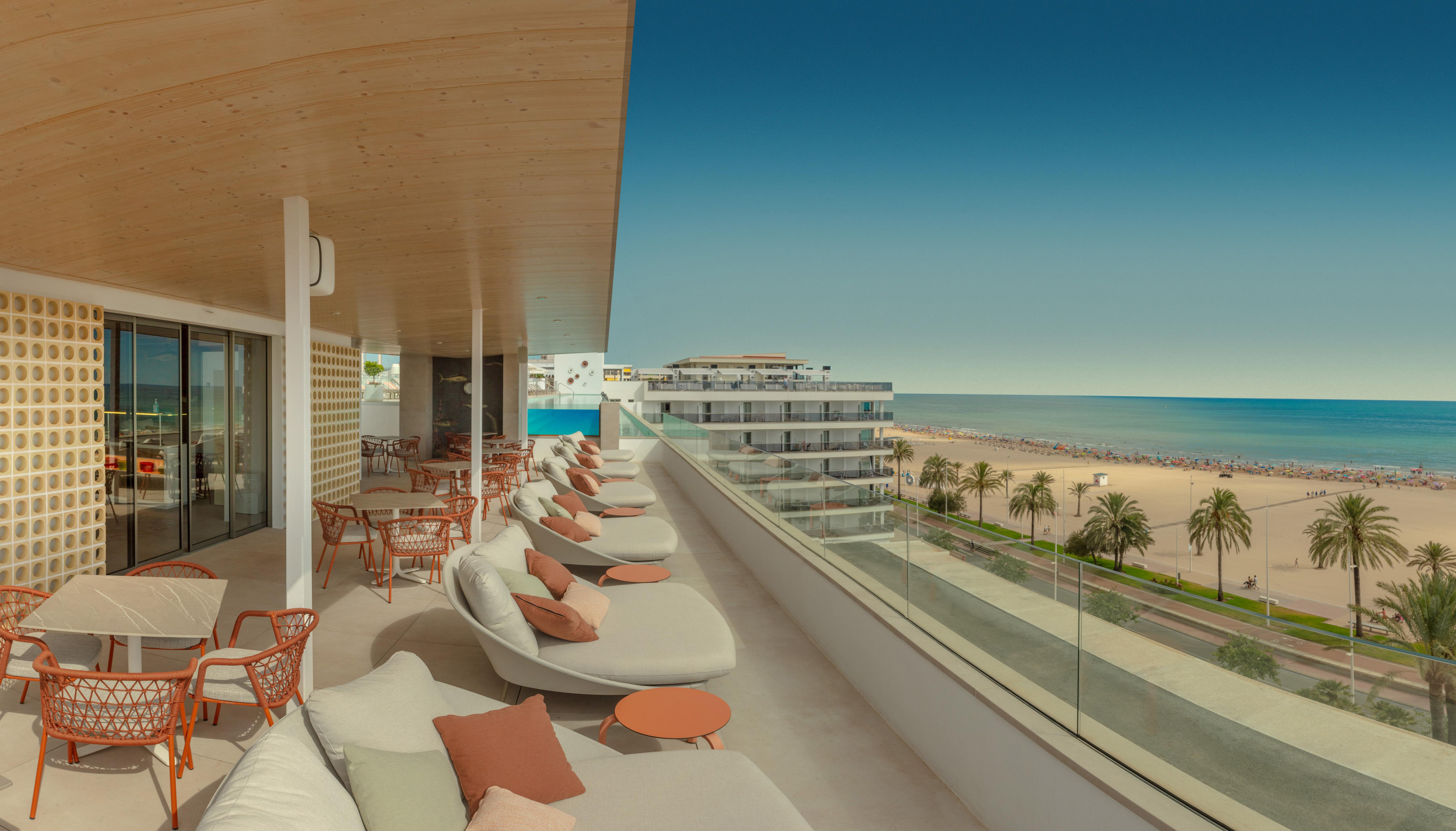 Rh Bayren & 4* Sup 4* Gandia